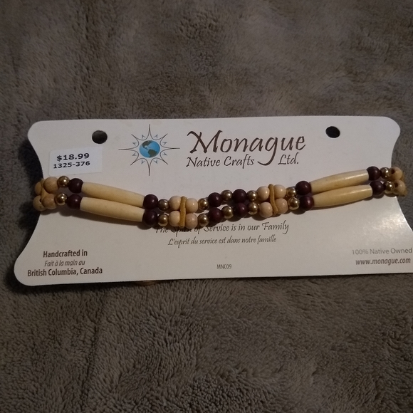 Necklace - Picture 1 of 2